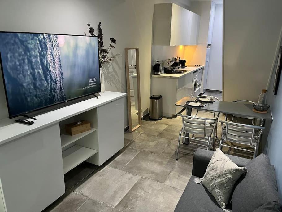 Magnifique Duplex Central A 2 Min De La Gare. Vernon  Kültér fotó